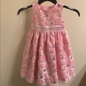 NWOT. Beautiful formal dress.